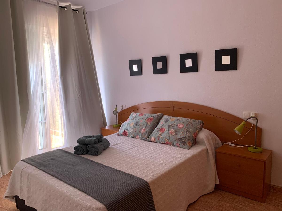 Rachel'S Suite Roquetas de Mar Exteriör bild